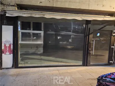 Inchiriere spatiu comercial stradal Magheru - foto 3