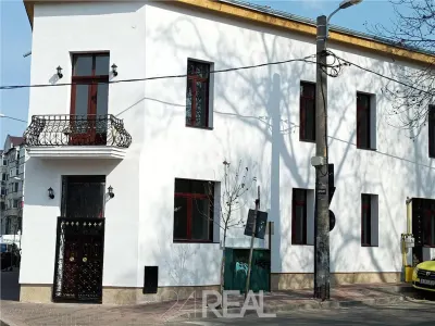 Spatii de birouri sau Comercial -  zona Unirii - 300 mp - Bucuresti