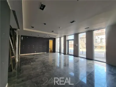 Spatiu comercial Ferdinand - loc parcare - 78 mp - utilitati incluse - Bucuresti