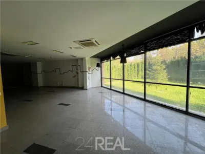 Vanzare Spatii - clinica, comercial, showroom, birouri - foto 22
