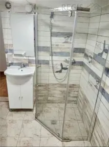 Garsoniera pentru STUDENTI, Decomandat, VILA SCHEI - foto 5