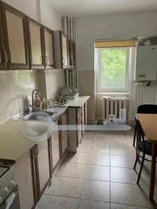 Apartament 3 camere decomandat, Păcurari, 71 mp, etaj 1, 2 băi – 140.000 € - foto 2