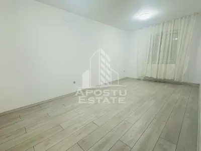 Apartament cu 2 camere nemobilat - Arad