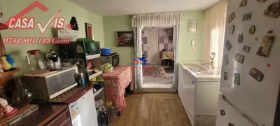 Casa in Onesti 0742 801 123, com Livezi - foto 21