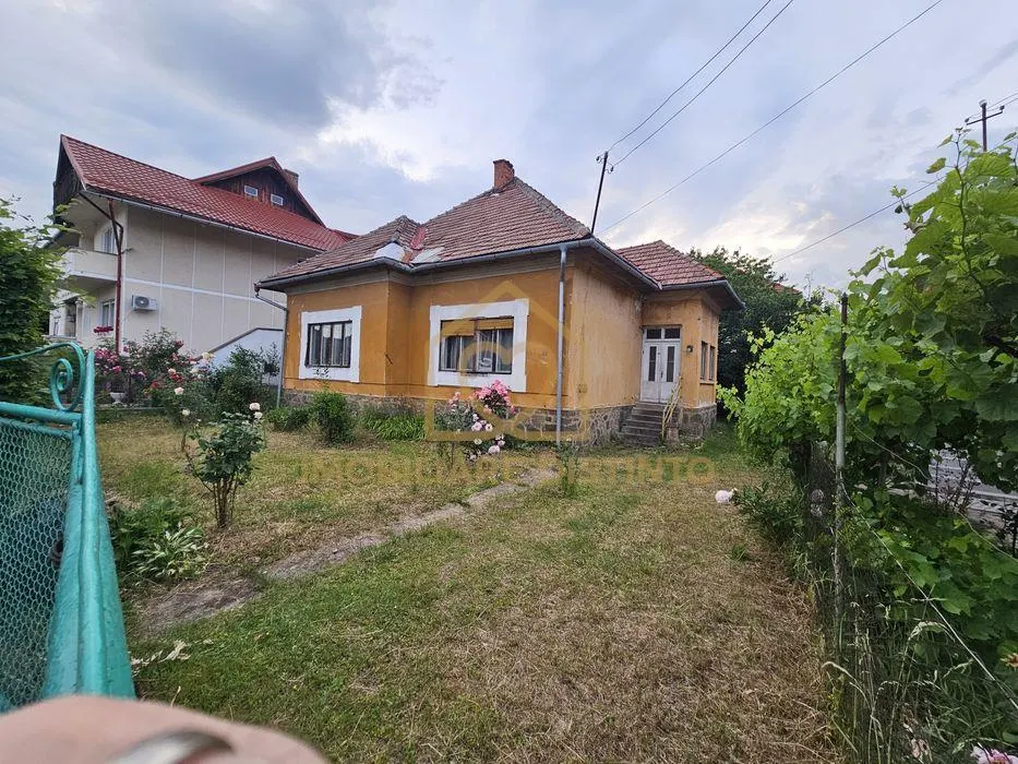 Casa de vanzare ultracentral Hollosy Simon - foto 1