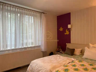 Casa cu 5 ari teren zona ultracentrala - foto 6