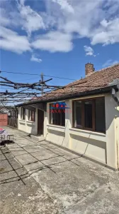 VANDUTA !!! Casa in Onesti din caramida cu acte la zi , 58000 euro - foto 19