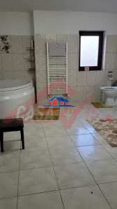 Casa in Onesti/0742 801 123, vila in com Casin - foto 22