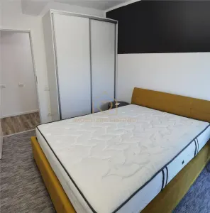 Apartament cu 3 camere zona centru vechi - foto 12