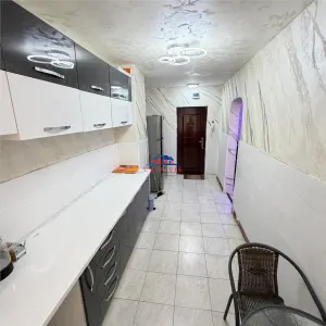 VANDUT !!! Apartament in Onesti OFERTA . - foto 2
