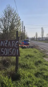 Teren stradal langa FC Viitorul Onesti - foto 2