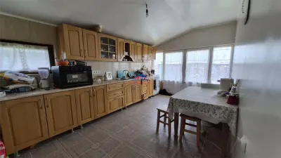 Casa noua de vanzare in Valea Uzului langa baraj - foto 5