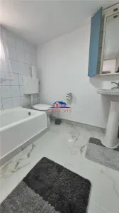 Casa de vanzare in Tg Trotus, la 10 minute de Onesti. - foto 8