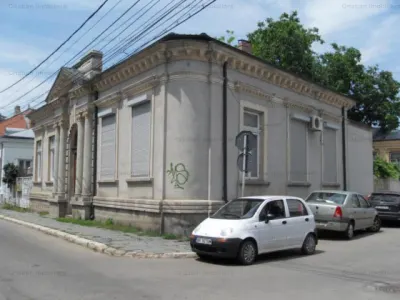 Casa Boiereasca D+P+M pozitie excelenta pe colt zona Centru Istoric - foto 13