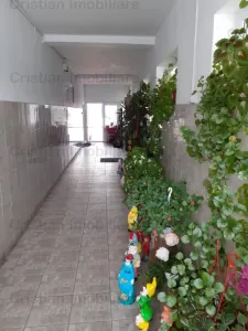 Spatiu Comercial cu vad comercial +VILA  zona Chercea, - foto 3