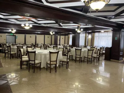 Afacere la cheie, 650 mp, zona Hipodrom - foto 4