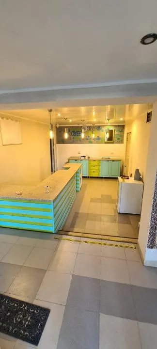 TOTUL NOU! Spatiu comercial, Calea Galati, balcon cu vitrina, SPATIOS! - foto 12
