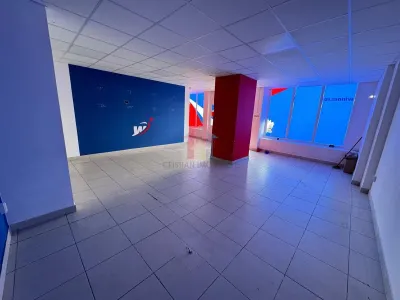 Spatiu comercial, zona Vidin, Suprafata totala - 70 mp - foto 3