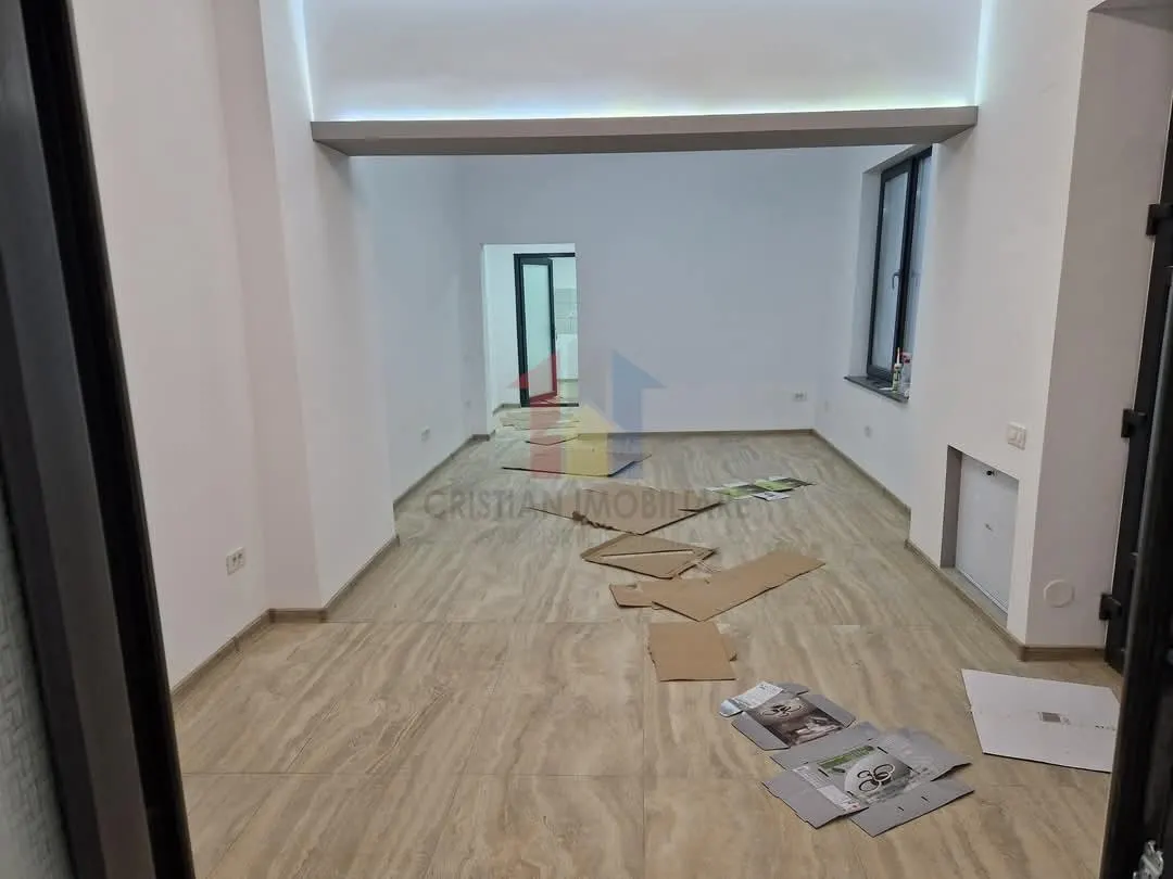 Casa RENOVATA INTEGRAL  Centru, CARAMIDA - foto 12