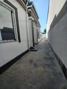 Casa RENOVATA INTEGRAL  Centru, CARAMIDA - foto 18