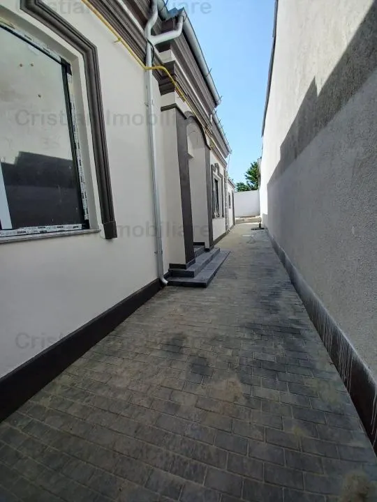 Casa RENOVATA INTEGRAL  Centru, CARAMIDA - foto 18