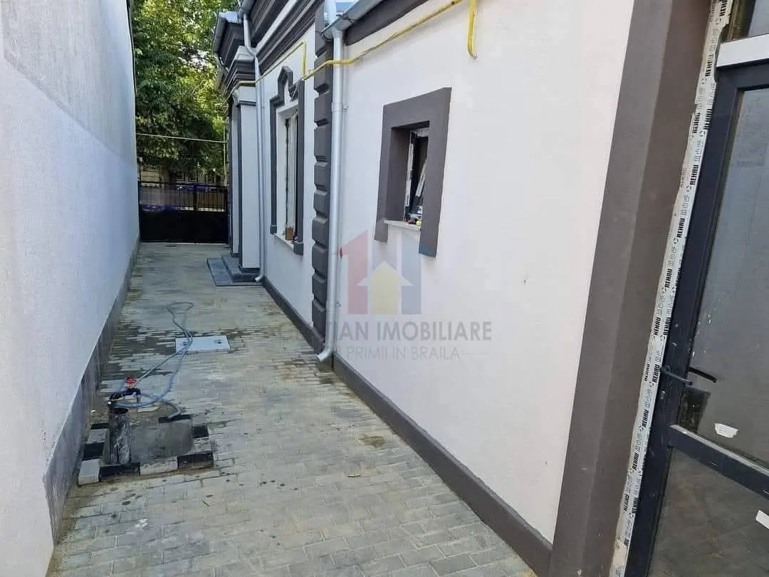 Casa RENOVATA INTEGRAL  Centru, CARAMIDA - foto 5