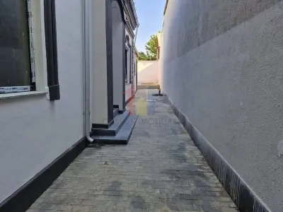 Casa RENOVATA INTEGRAL  Centru, CARAMIDA - foto 6