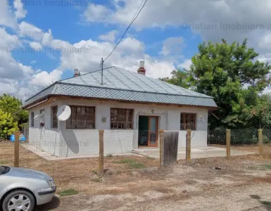 Casa NOUA cu Teren - 3600 mp Boltari, Decomandata -la 10km de Braila - foto 2