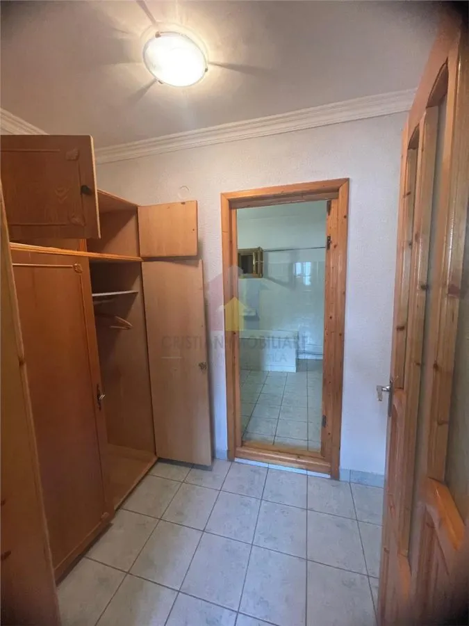 Casa 3 camere, toate utilitatile teren 200 mp zona Centru Istoric - foto 6