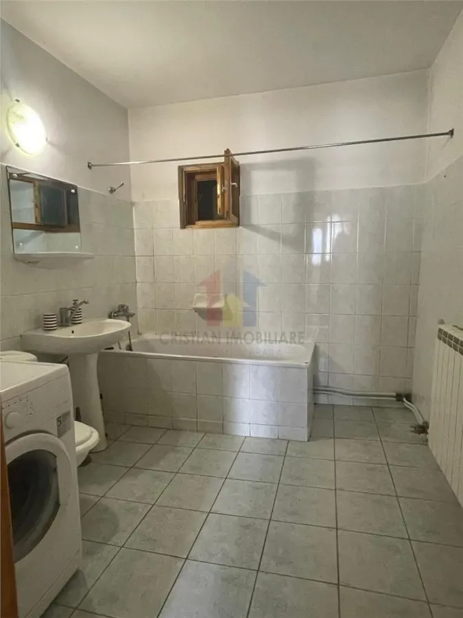 Casa 3 camere, toate utilitatile teren 200 mp zona Centru Istoric - foto 8