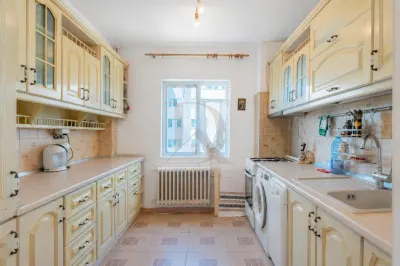 Oferta rara ! Copou - Titu Maiorecu , 3 camere , 71 mp , etaj intermediar - Iasi