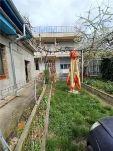 Vila P+2 Centru>Gradina Publica 286mpconstruiti din caramida cu 350mp teren - Braila