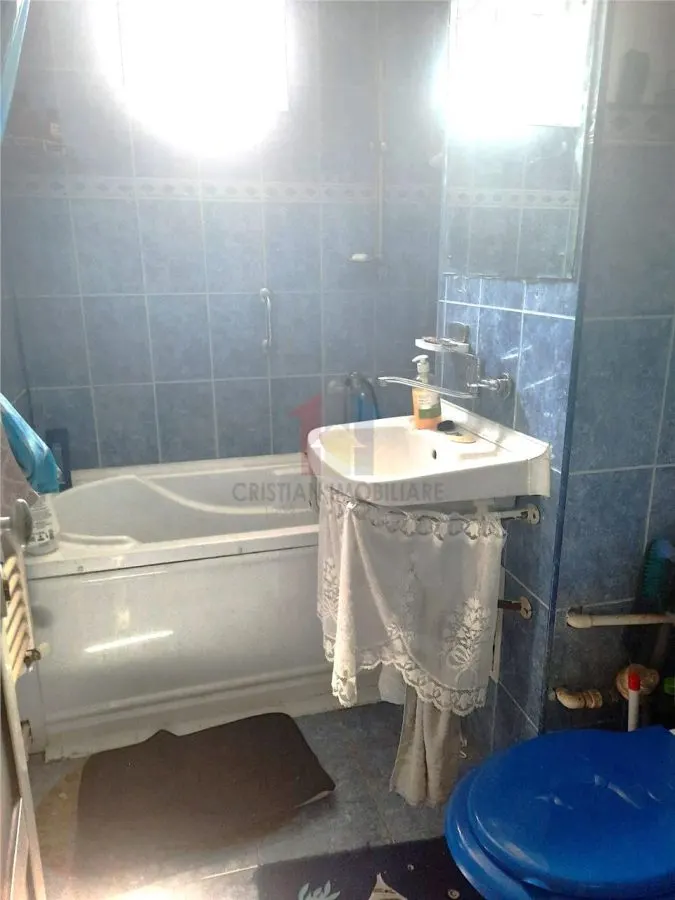 3 camere decomandat, 64 mp, etaj superior, Viziru 3 - foto 9