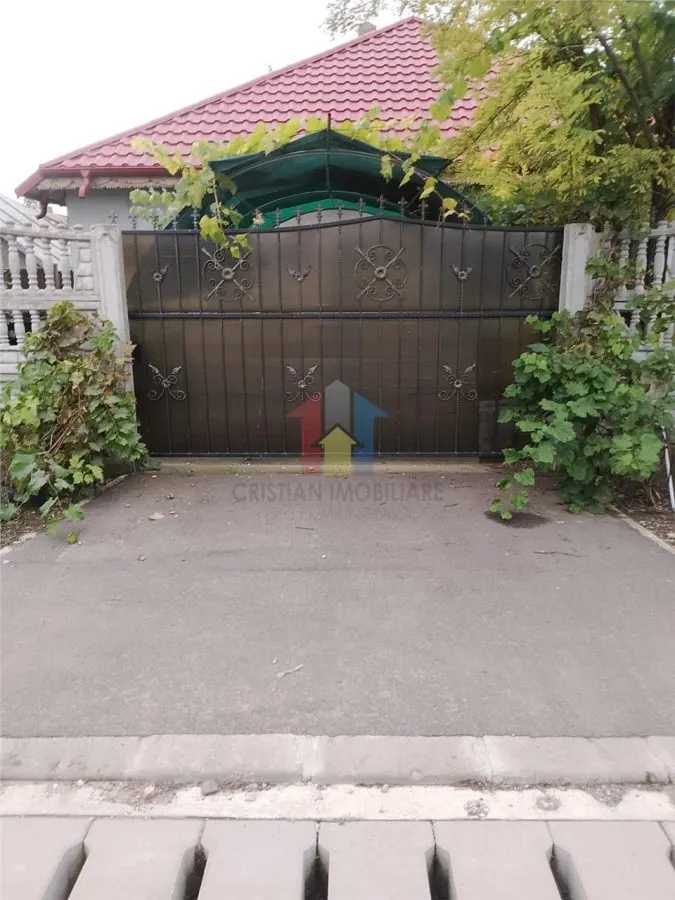 Casa 5 camere, teren 1349 mp, la 20Km de Braila - foto 6