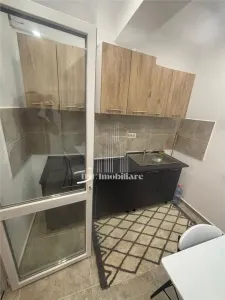 Inchiere apartamnet 2 camere I Militari -centrala proprie - foto 4