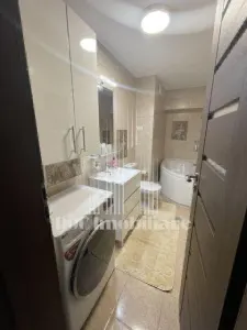 Inchiriere 2 camere|Decebal-parcare in fata - foto 12