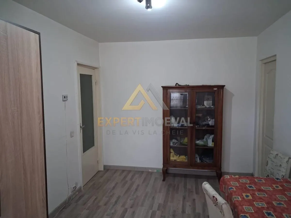 Apartament de vanzare  Str. Aleea Neptun cu 2 camere - foto 3