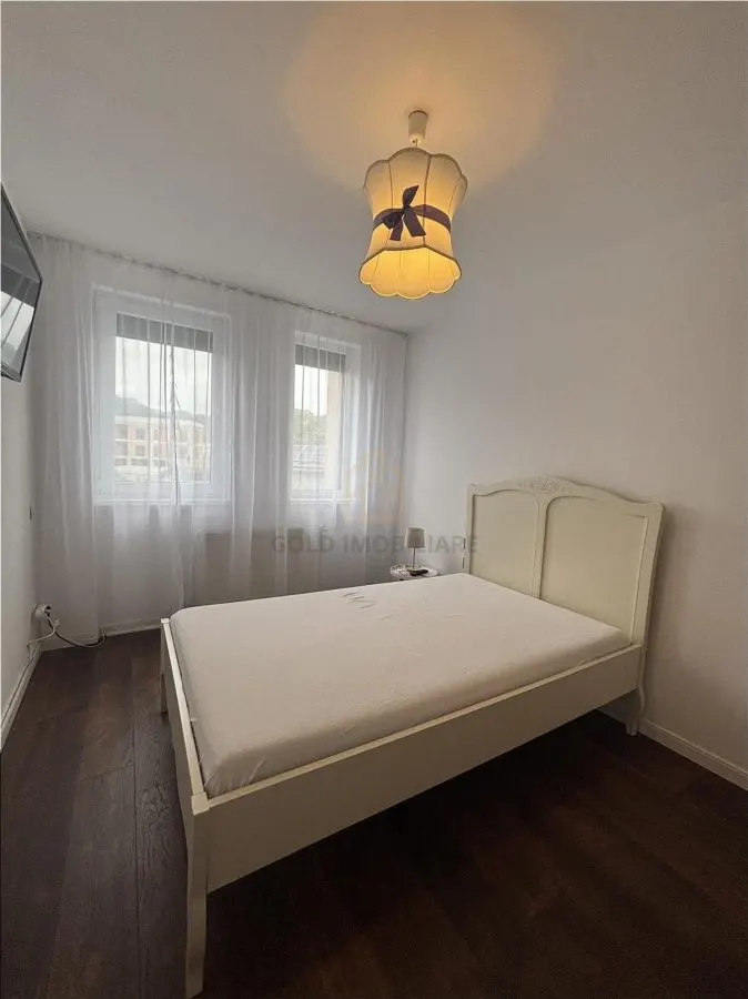 Apartament 3 camere de inchiriat , Centrul Vechi - foto 3