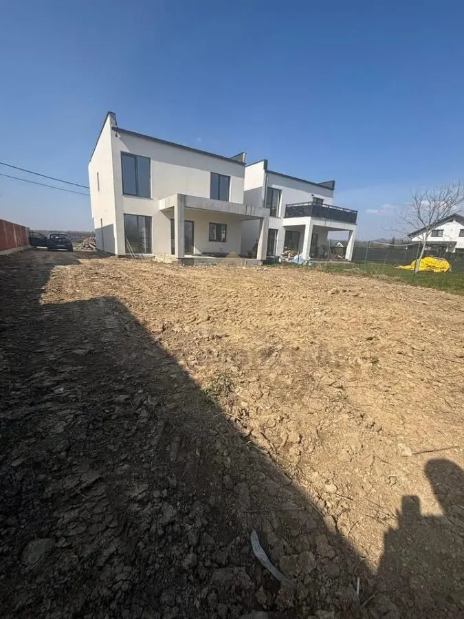 Casa de vanzare Sasar - foto 1