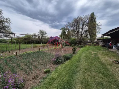 Teren intravilan de vanzare, lot intreg. Zona Colonia de sub deal, Floresti - foto 11