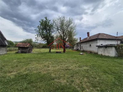 Teren intravilan de vanzare, lot intreg. Zona Colonia de sub deal, Floresti - foto 5