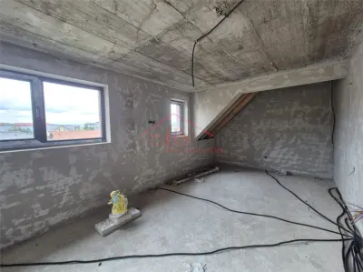 Casa noua de vanzare, zona buna. Strada Prof. Ioan Rus, Floresti - foto 14