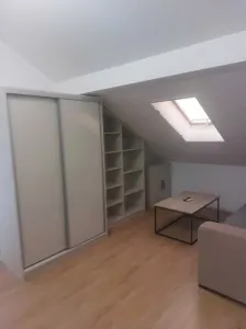 Inchiriez apartament 2 camere pe Str.Gheorghe Bilascu - foto 6