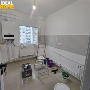 Apartament 2 camere Dec. 4din10 Renovat. Zimbru-Centru - foto 2
