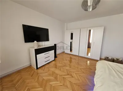 Apartament 3 camere, de inchiriat, zona Bt, Unirii - foto 2