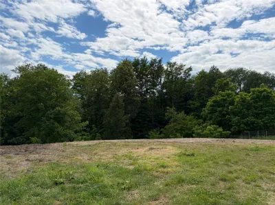 Terenuri intravilane de vânzare – Pătrăuți Suceava - foto 8