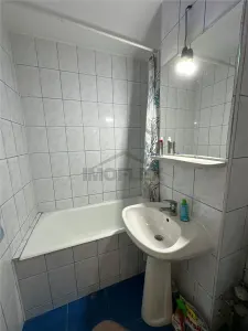 Dristor - Garsoniera - Metrou - foto 5