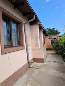 Casa 5 camere, teren 752 mp, Tichilesti - Tichilesti