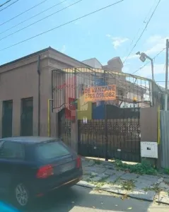 Casa 4 camere zona Centrala, pretabila pentru 2 familii 150mp utili cu 300mp teren - Braila
