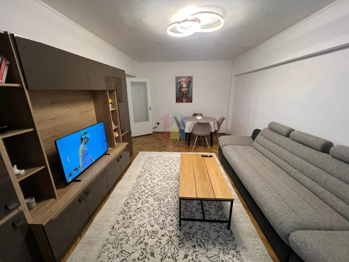 TOTUL NOU 3 camere zona Scolilor,etaj 2 - foto 1